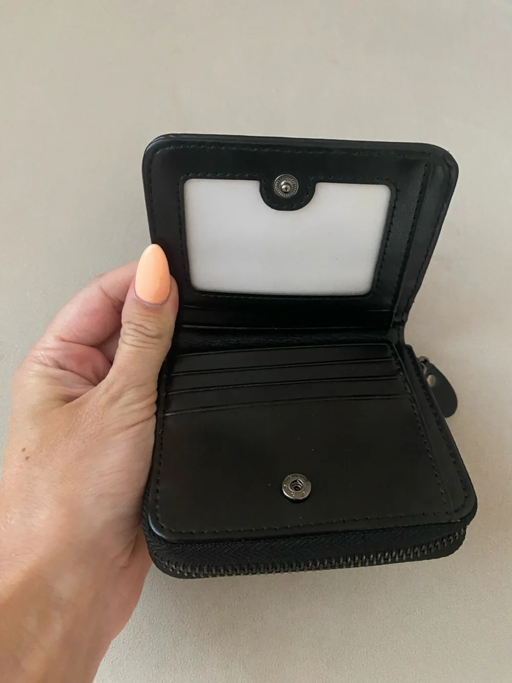 Black Leather Zip Card Holder